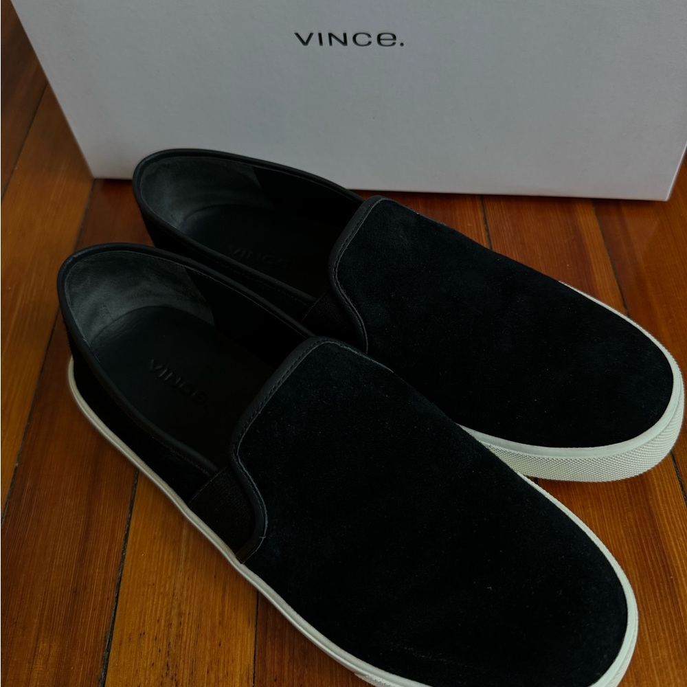 Vince Blair Slip-On Sneaker size 7